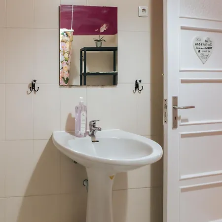 Aquilla Family 307 * Лиссабон