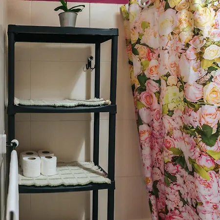 Проживание в семье Aquilla Family 307 Лиссабон